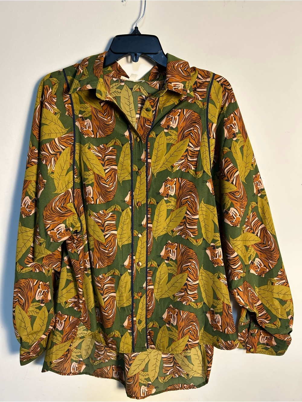 easel Green & Brown Tiger Print Button-Up Blouse